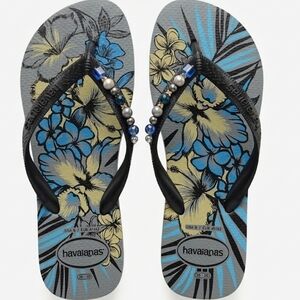 Havaianas Gray Flip Flops with Blue Floral Design